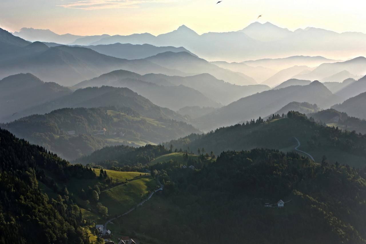 Prenocisca Cerkno Hostel Eksteriør bilde