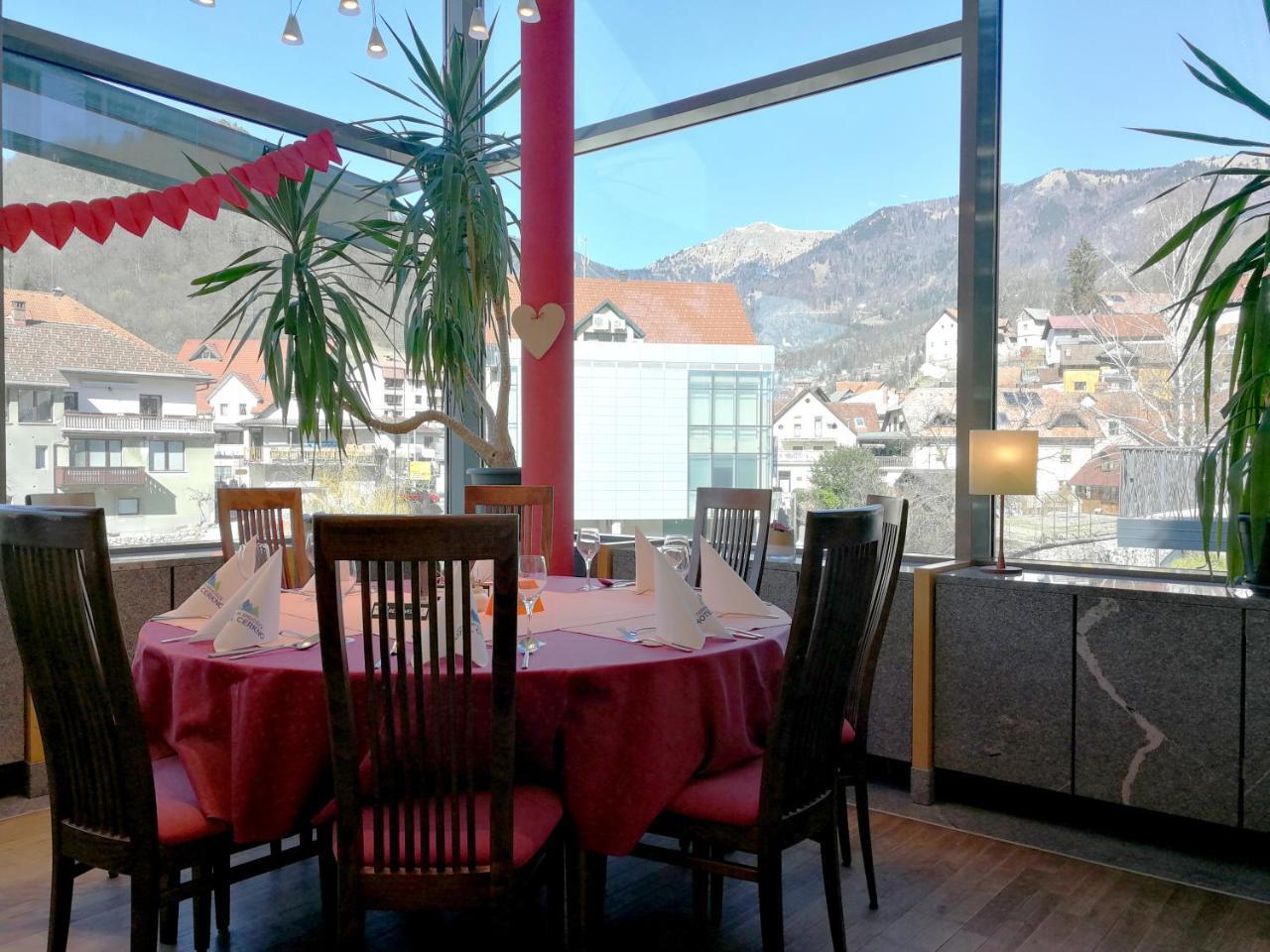 Prenocisca Cerkno Hostel Eksteriør bilde